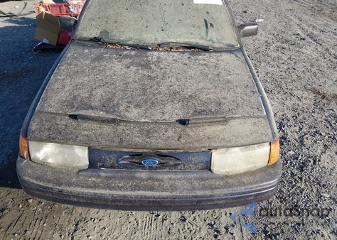 1995 Ford Escort Lx/Sport z USA, uszkodzony, nr VIN 1FASP15J8SW390878